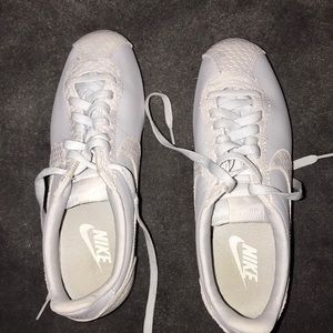 Nike Cortez light blue & snake skin